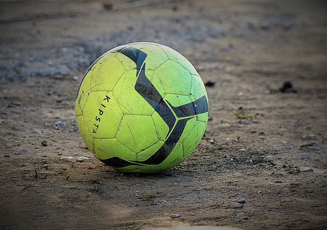 米兰凭借更 米兰凭借更